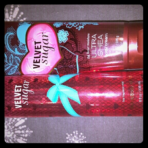 Bath and body works velvet sugar