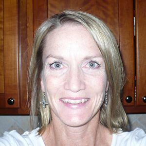 Meet your Posher, Dorine