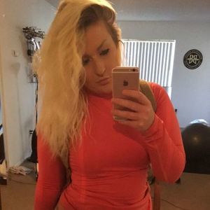 Meet your Posher, Hunter