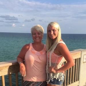 Meet your Posher, Teri