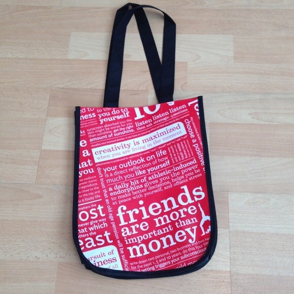 Lululemon tote