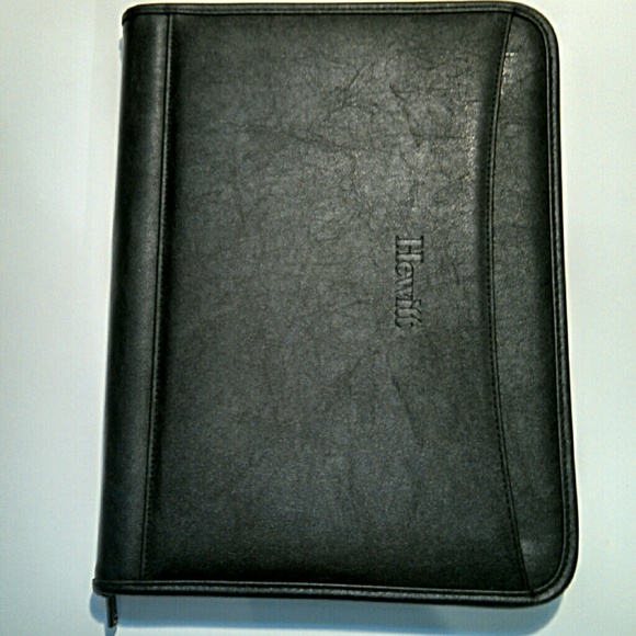 Leeds Millennium Leather Zippered Padfolio