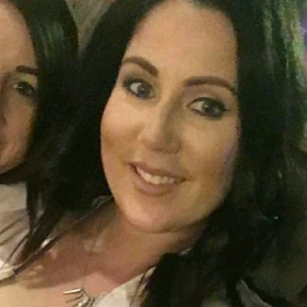 Meet your Posher, Adrienne