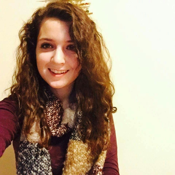 Meet your Posher, Kelsey - Picture 1 of 1