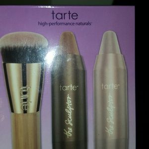 Tarte chiseling charmers set.