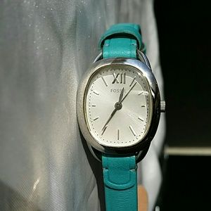 Fossil watch (price firm on this)