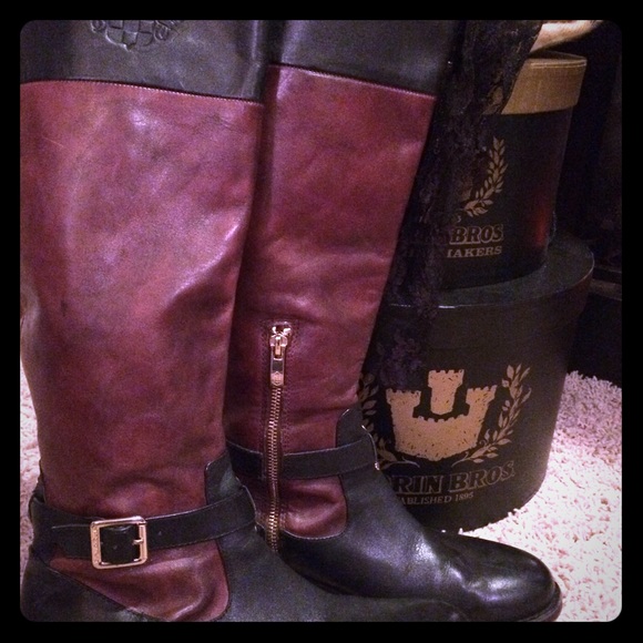 🎉Beautiful Vince Camuto Riding Boots🎉
