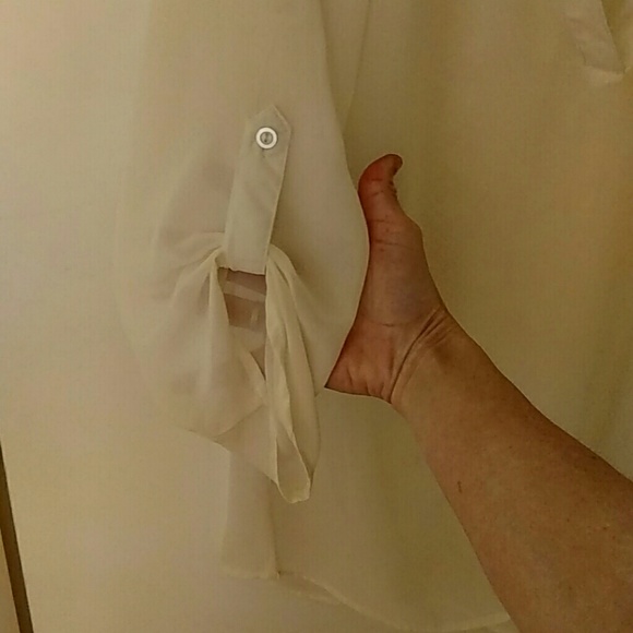 Sheer cream colored blouse - Picture 2 of 4