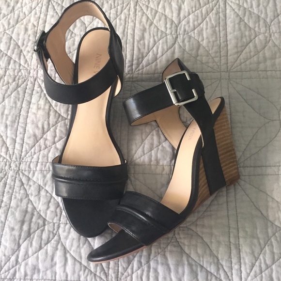 Nine West black leather wedge sandals ankle W8.5