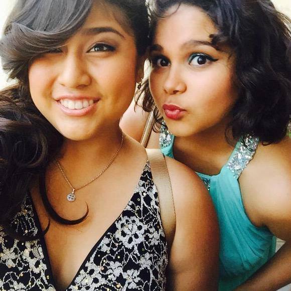 Meet your Posher, Karina - Picture 1 of 1