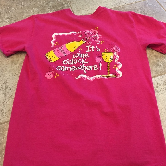 Fushia t shirt