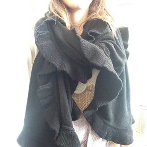 Wool black scarf/shawl