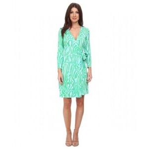 NWT Meridan Wrap Dress 🌴 Best Seller