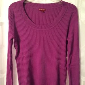 Ribbed scoop neck sweater