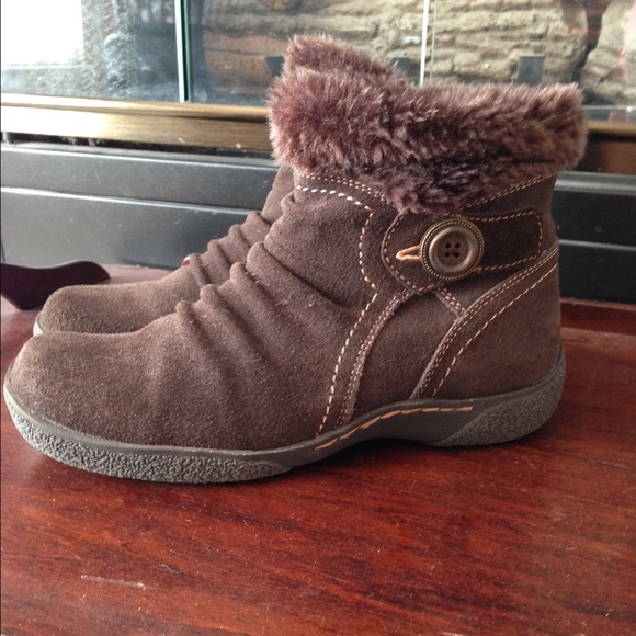 Brown ankle boots
