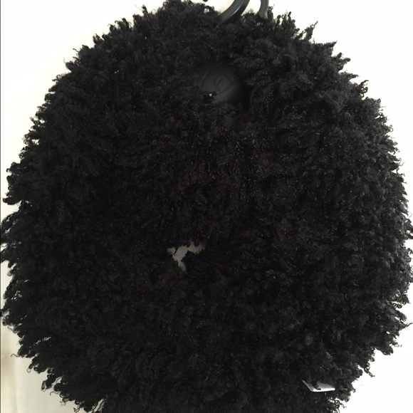 Very soft Cozy infinity black scarf
