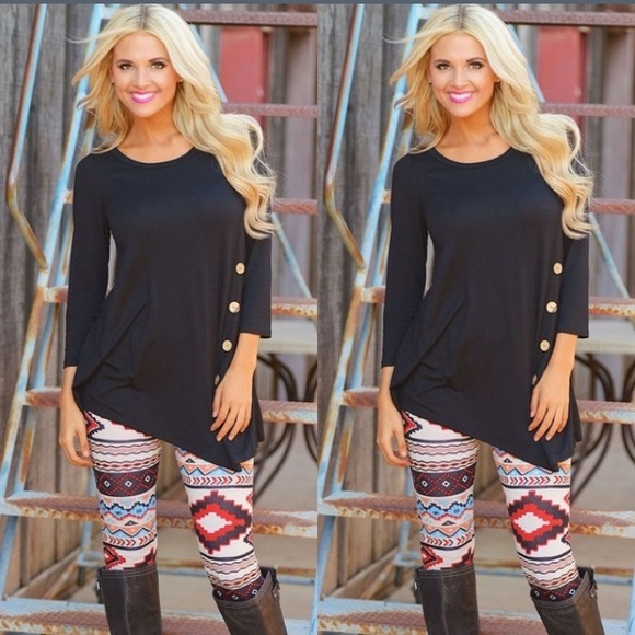 💋 Coming Soon 💋 Women's Black Tunic Top