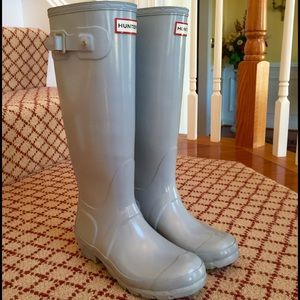 Size 6 Hunter Boots