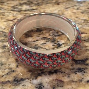 Vineyard Vines bangle