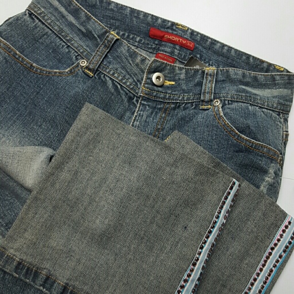 Jeans - Picture 2 of 4