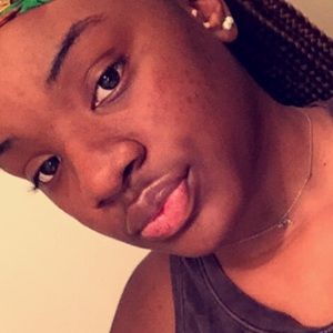 Meet your Posher, Leonisha