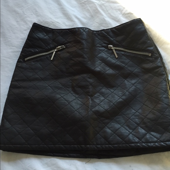 Leather skirt