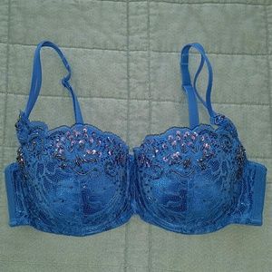 NWOT Exotic Beaded Push Up Bra!