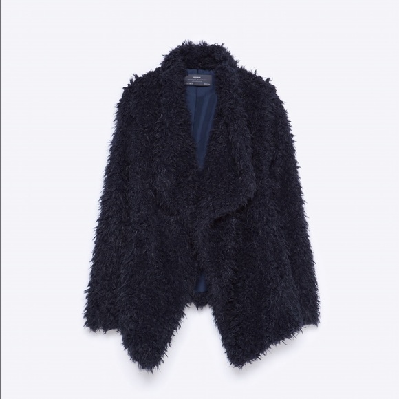 Zara Jackets & Blazers - Zara Soft Faux Fur Jacket