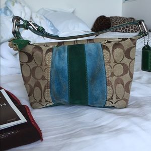 Authentic Coach Suede Purse Small Leather