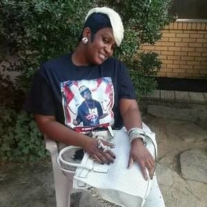 Meet your Posher, Kelley