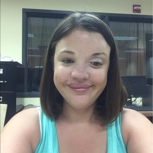 Meet your Posher, Kristin