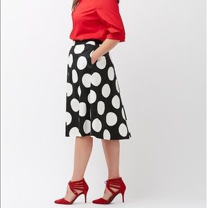 Lane Bryant black/white dot midi skirt w pockets