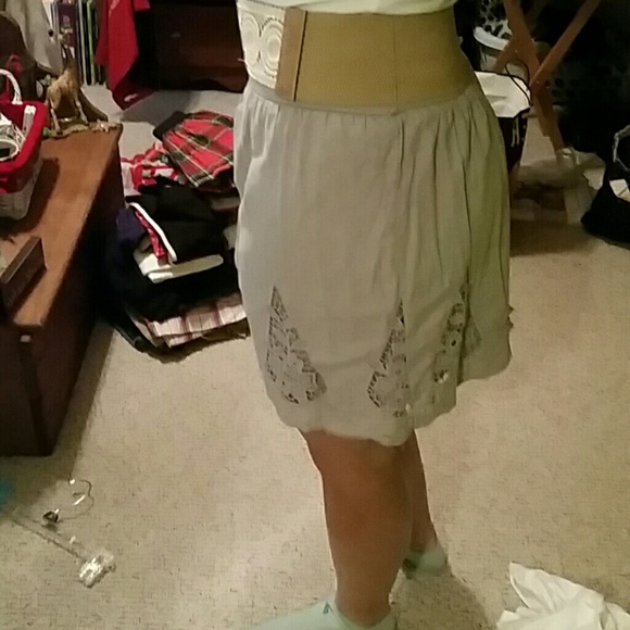 94Very cute grey skirt! Belt included! - Picture 2 of 4