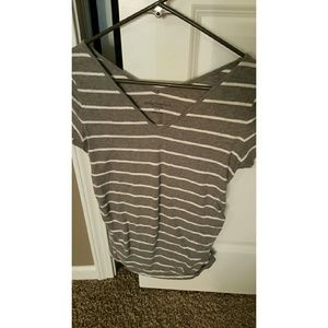 Liz Lange maternity tee-shirt