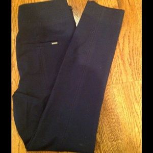 White House black market navy blue skinny pant