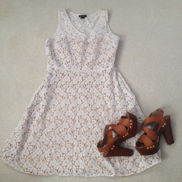Cotton lace overlay dress