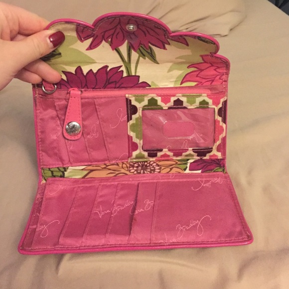 Vera Bradley Wallet - Picture 2 of 4