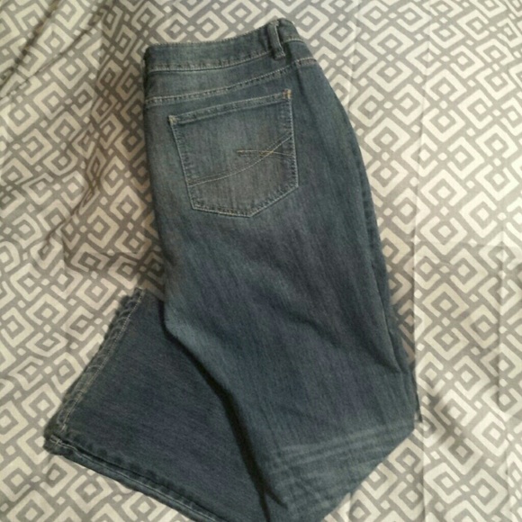 Canyon River Blues Curvy Bootcut Jeans