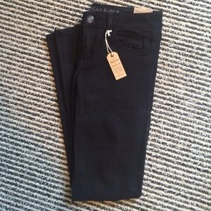 NWT American Eagle Skinny Jeggings BLACK