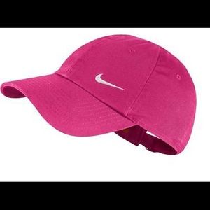 NWOT Pink Nike Hat