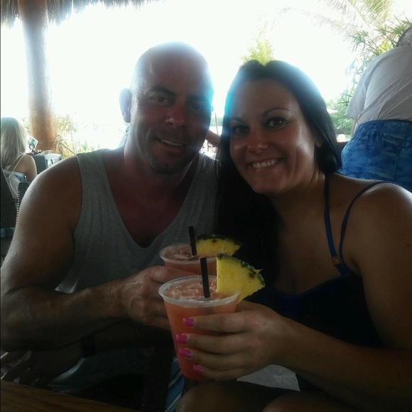 Meet your Posher, Amanda - Picture 6 of 6