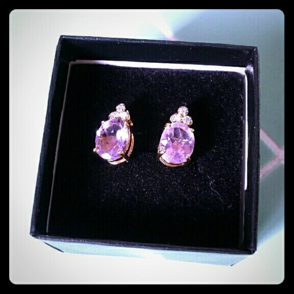 Beautiful Amethyst & Diamond Earrings