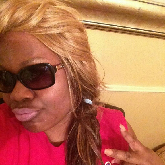 Ms Tiffinee Magnolia - Picture 2 of 4