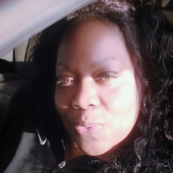 Ms Tiffinee Magnolia - Picture 4 of 4