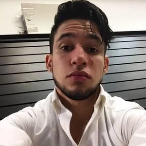 Meet your Posher, Aron