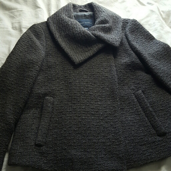 Banana Republic Wool Coat 🌹😍