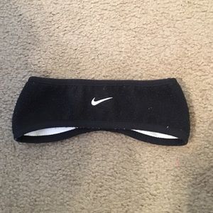 Nike ear warmer