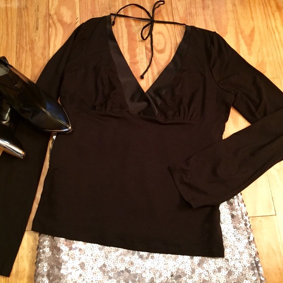 bebe Tops - ⬇️REDUCED! Sexy Black bebe Top [Sz L]