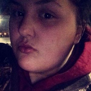 Meet your Posher, Sierra