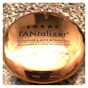Lorcac TANtalizer highlighter/ matte bronzer duo